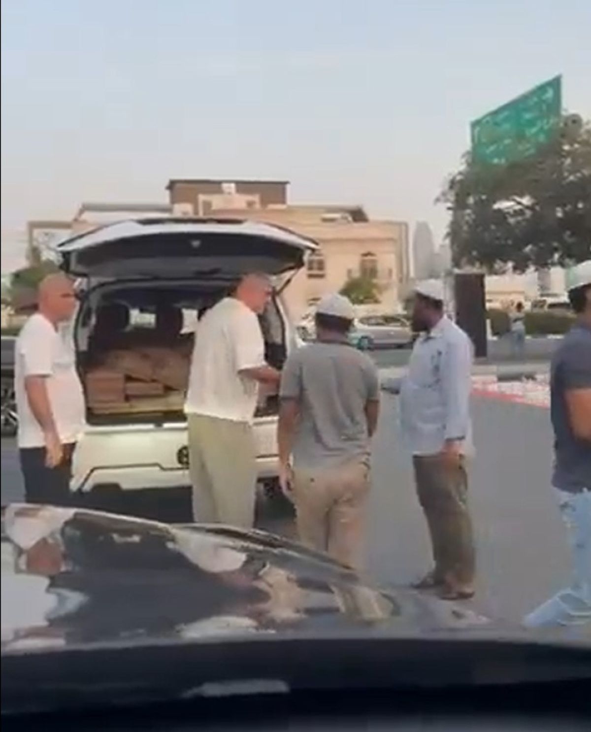 Cosmin Olăroiu, gest superb în Dubai » Cum a fost surprins antrenorul român