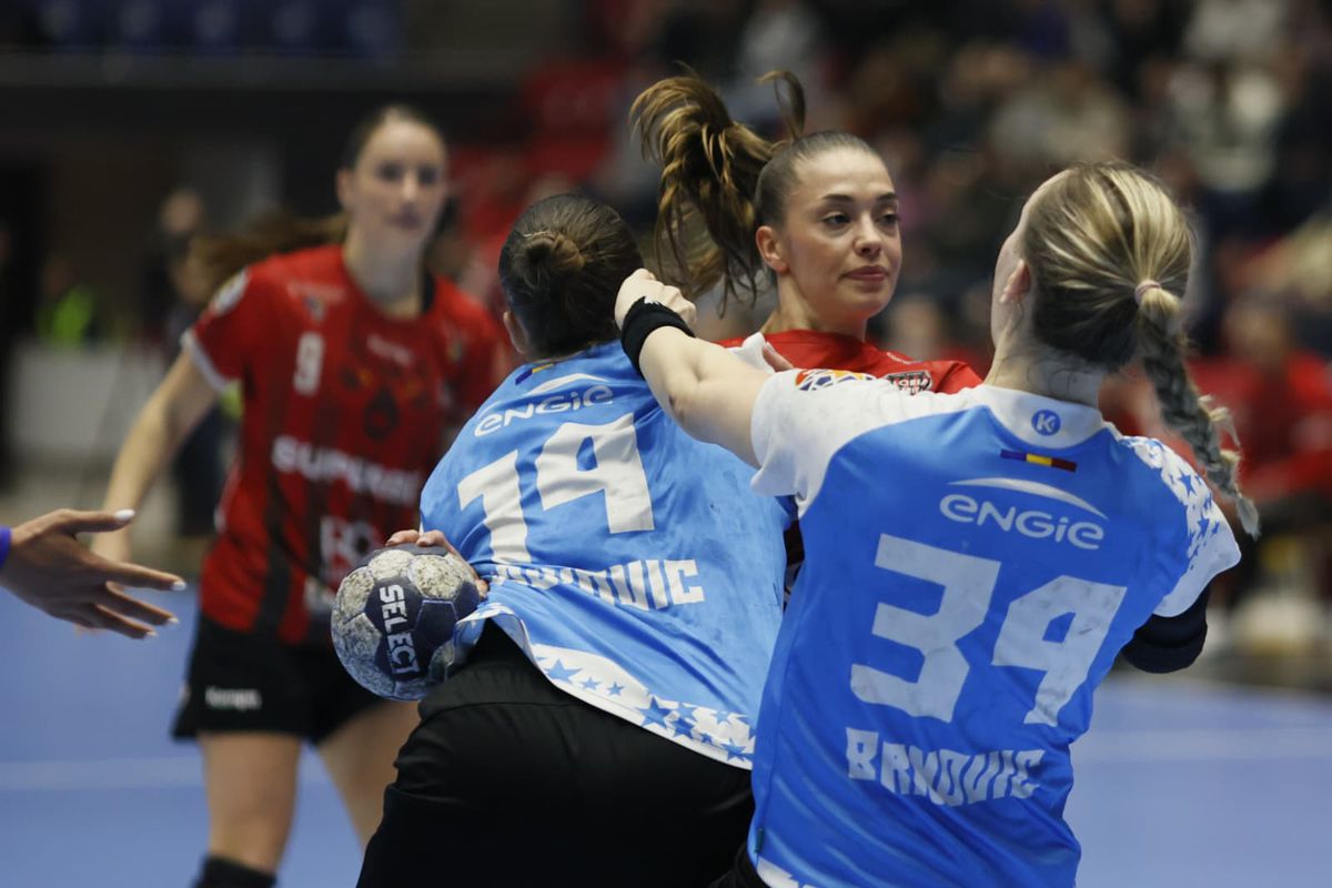 CSM București - Gloria Bistrița