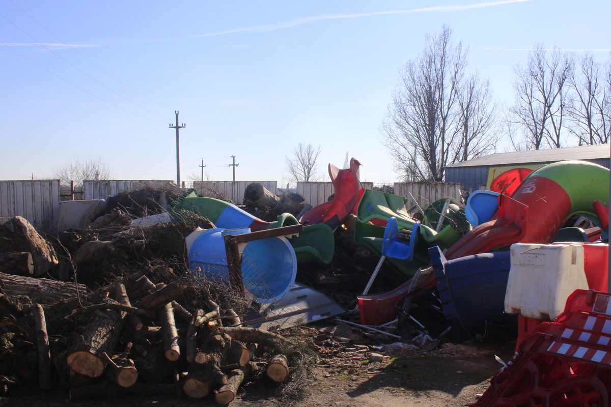 Cum arată acum stadionul pe care Borcea i-a stins țigara pe frunte lui MM Stoica » De la Dinamo, Hamburg și Olanda la Real Cosâmbești și Bărăganul Ciulnița