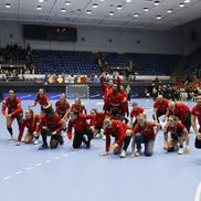 Gloria Bistrița, așteptând salutul galeriei / FOTO: Cristi Preda (GSP.ro)