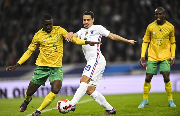 Uluitor: căpitanul Africii de Sud a venit să dea probe de joc în liga secundă din România ca să prindă Mondialul! + „Ngezana a fost ca și «copilul» meu”