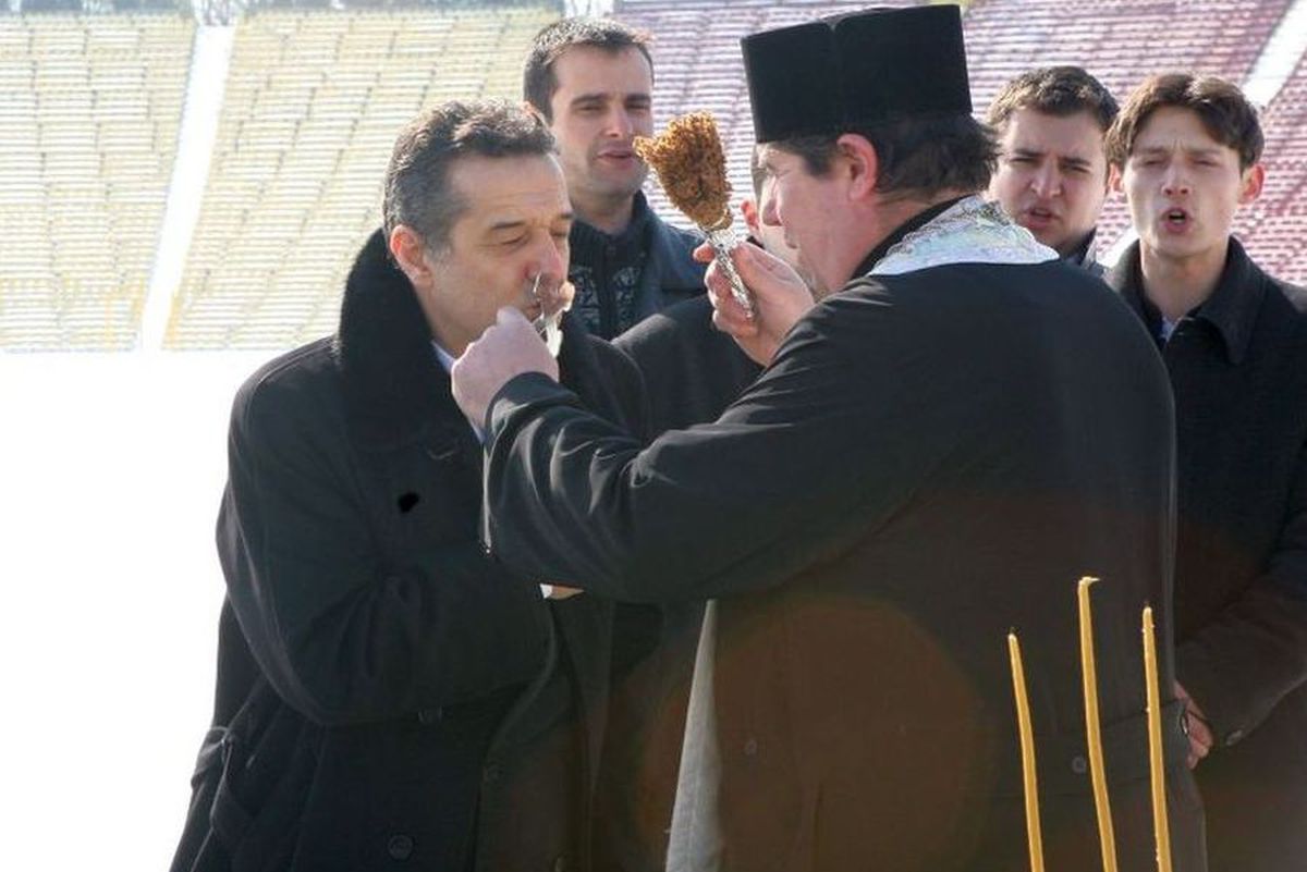 Gigi Becali și-a făcut programul pentru noaptea de Înviere: „Iau Sfânta Lumină de la aeroport și mă duc la biserici și o duc”