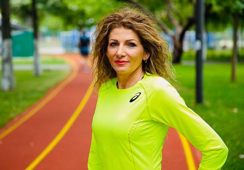 Campioana olimpică de la Beijing în proba de maraton, Constantina Diță este de Paște în România, în satul natal, de unde îndeamnă la optimism și răbdare