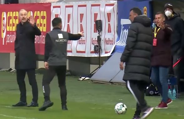 „Toni, la telefon!” » Moment penibil în timpul Supercupei pentru antrenorul lui FCSB