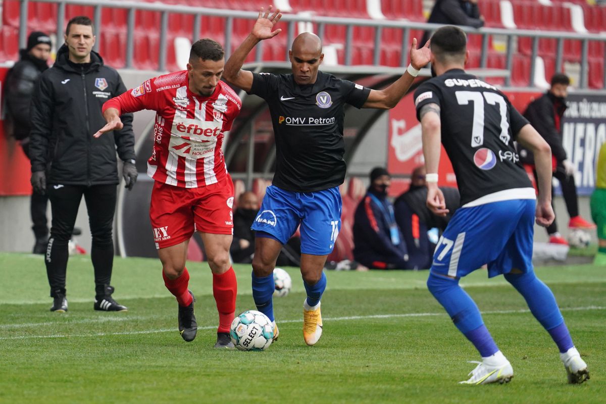 UTA - Viitorul 1-0 » Echipa lui Hagi continuă seria catastrofală! Clasamentul după primul meci din play-out