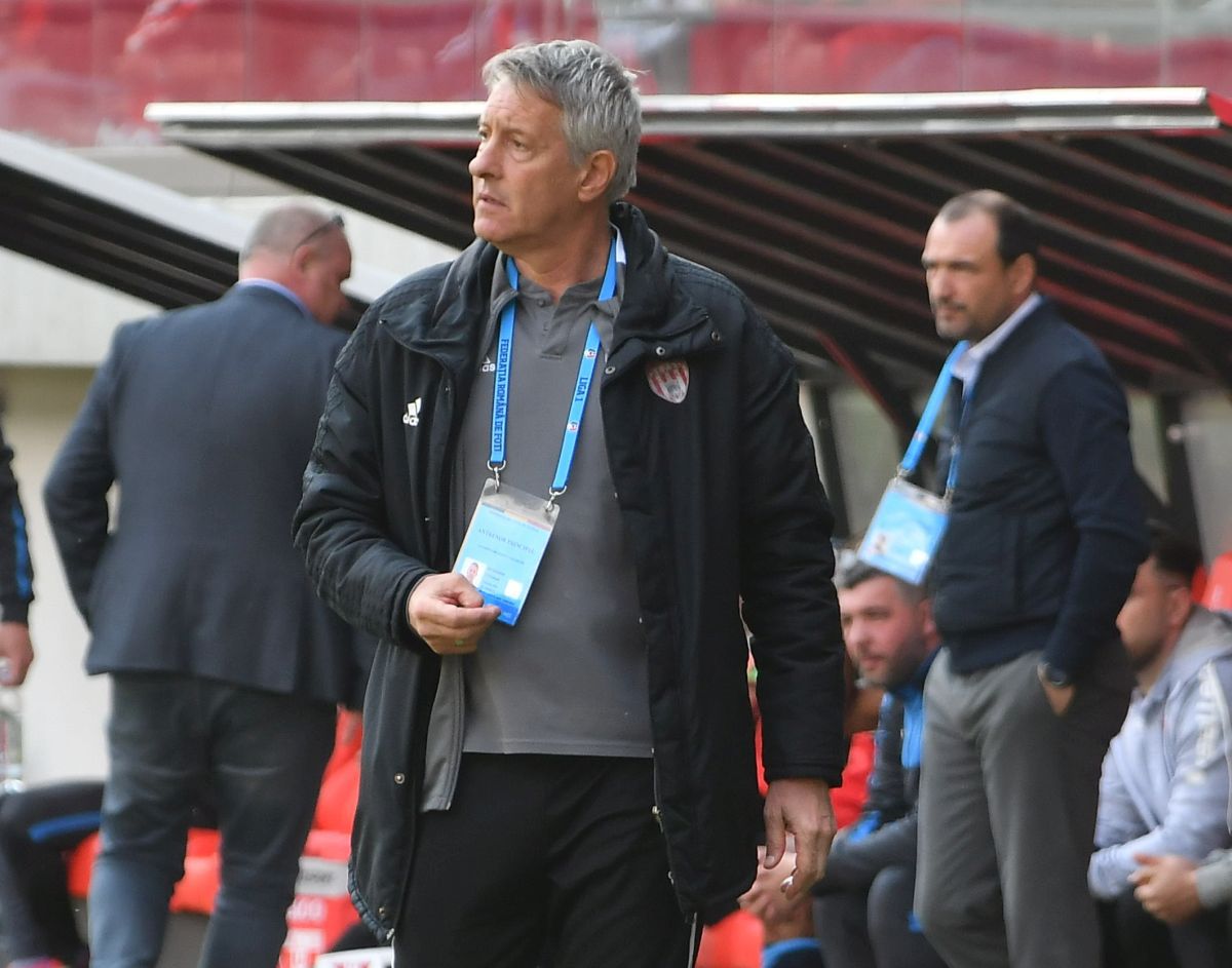 Două greșeli de arbitraj în finalul meciului de la Sf. Gheorghe » Feșnic a judecat greșit două faze din careul arădenilor