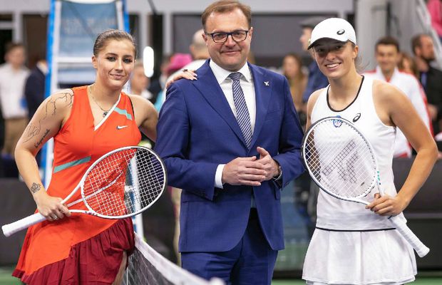 Andreea Prisăcariu, nicio șansă cu Iga Swiatek + înfrângere și la dublu! Pierdem în fața Poloniei și ne pregătim pentru barajul din noiembrie