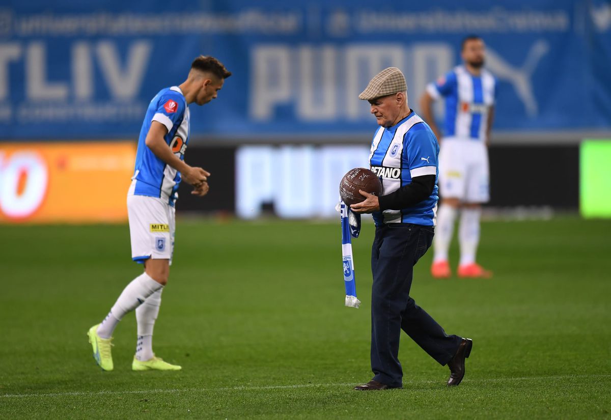 Adrian Mutu nu cedează în fața ultrașilor: „Nu știu dacă e o părere de ansamblu, se uită repede aici. Cu Sepsi n-au văzut, au părăsit sectorul”