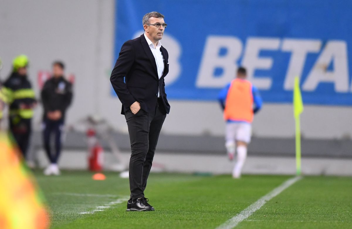 Ultrașii giuleșteni i-au cerut demisia lui Adrian Mutu, imediat după CSU Craiova - Rapid 3-1