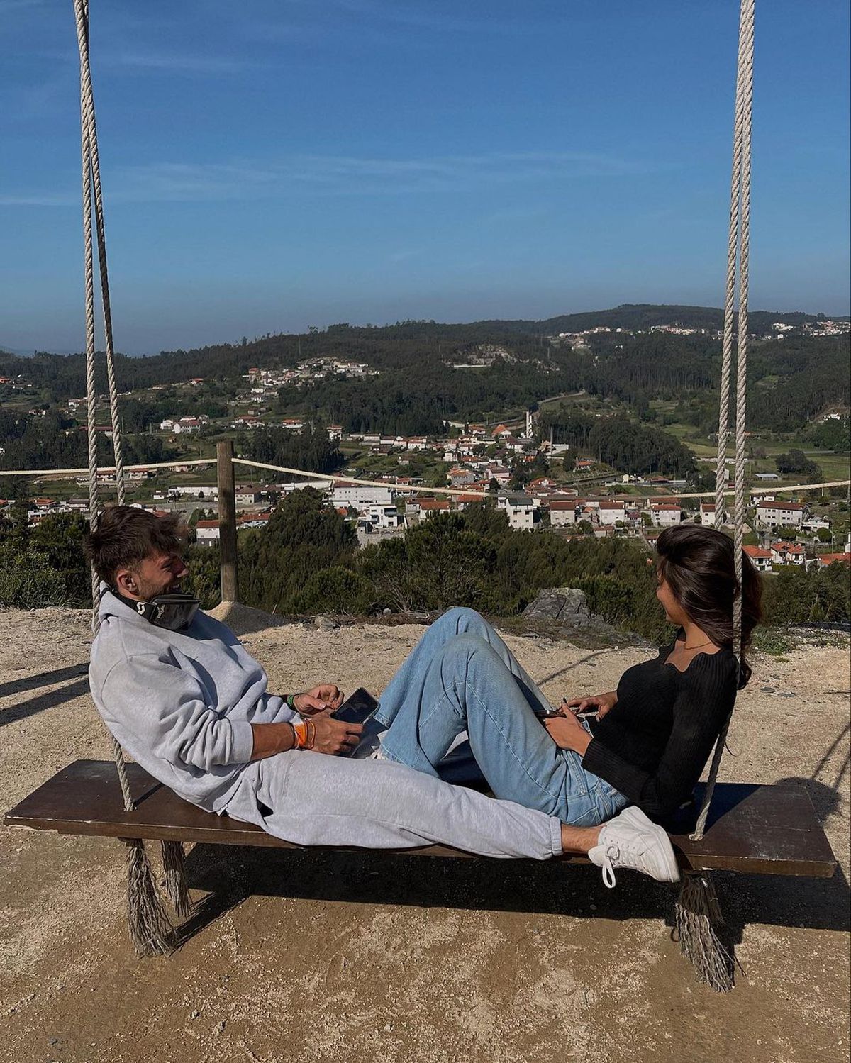 Au uitat de finala de la Monte Carlo! Gestul starului din Formula 1 față de iubită a fost surprins de camere și a devenit viral