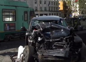 Ciro Immobile a fost implicat într-un accident violent în Roma! Mașina, complet distrusă după ce a fost lovită de un tramvai