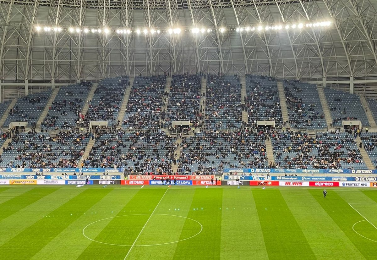 Ultrașii giuleșteni i-au cerut demisia lui Adrian Mutu, imediat după CSU Craiova - Rapid 3-1