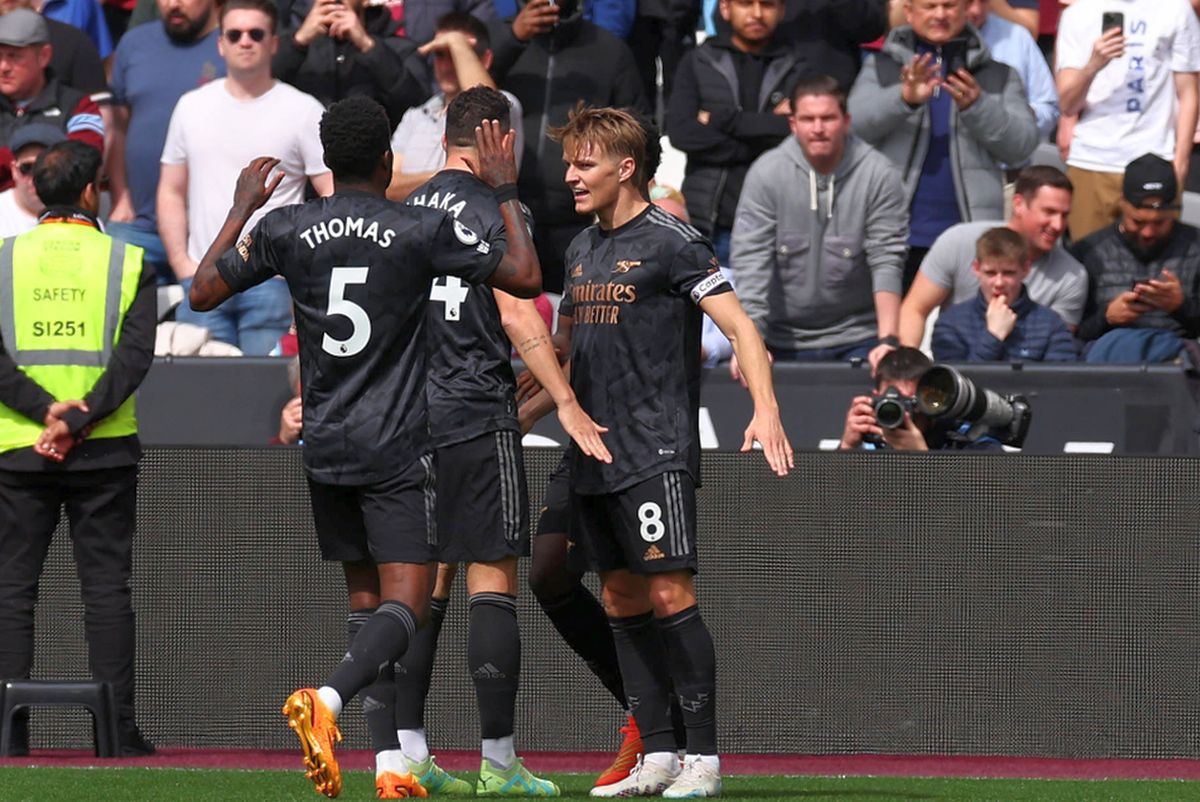 West Ham aruncă în aer lupta la titlu în Premier League! Revenire fantastică împotriva lui Arsenal » Clasamentul ACUM