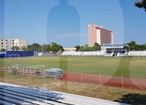Stadionul de 5.000 de locuri pe care a jucat Denis Alibec a fost pus la pământ. Proiectul modest al autorităților, de 10x mai mic