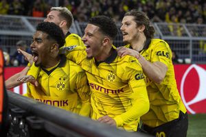 Seară de poveste la Dortmund! Borussia merge în semifinale după un meci nebun cu 3 răsturnări și 6 goluri