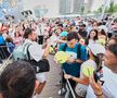 Stan Wawrinka semnând autografe FOTO Raed Krishan