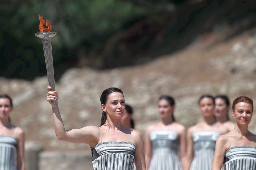 Ceremonia de aprindere a Flacării Olimpice la Archaia Olympia. Foto: Imago Images