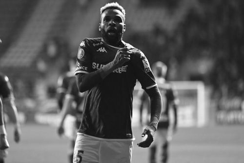 „Moarte învăluită în mister” » Reacții în lanț din presa internațională, după decesul lui Aaron Boupendza