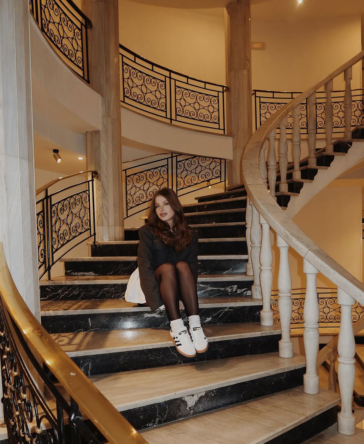 Bîrligea și iubita Antonia au mers la Real Madrid - Arsenal » Nu și-au ascuns simpatiile: ce tricouri au purtat