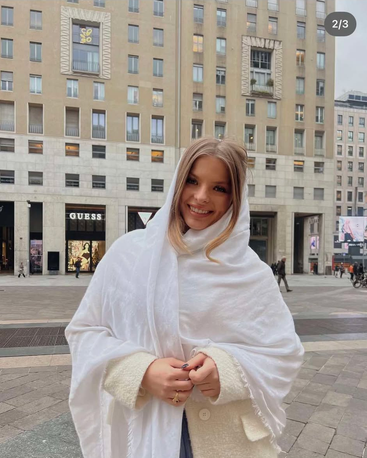 Bîrligea și iubita Antonia au mers la Real Madrid - Arsenal » Nu și-au ascuns simpatiile: ce tricouri au purtat