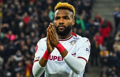 Aaron Boupendza a murit! Fostul jucător de la Rapid ar fi căzut de la etajul 11 » Toate informațiile de până acum