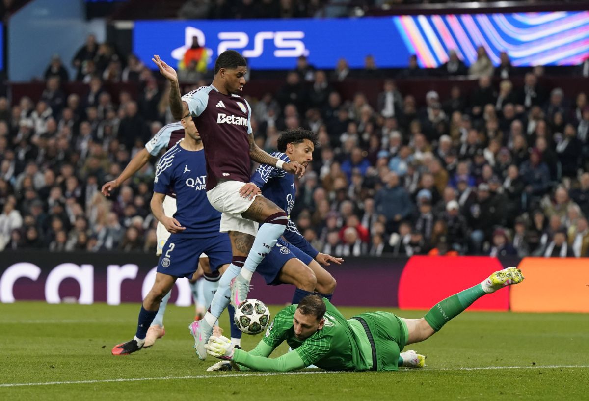 Gianluigi Donnarumma a fost din nou miraculos în poarta lui PSG pe Villa Park