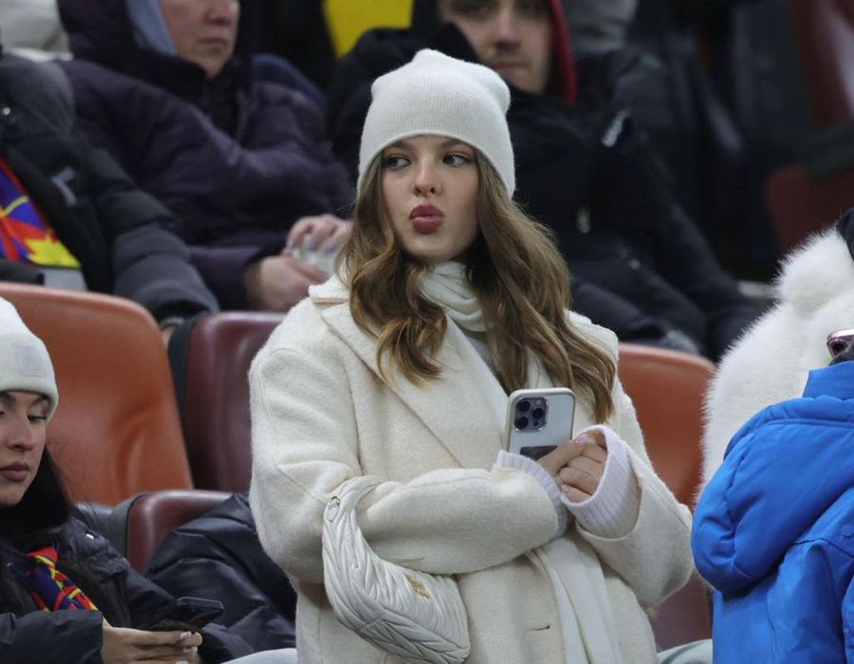 Bîrligea și iubita Antonia au mers la Real Madrid - Arsenal » Nu și-au ascuns simpatiile: ce tricouri au purtat