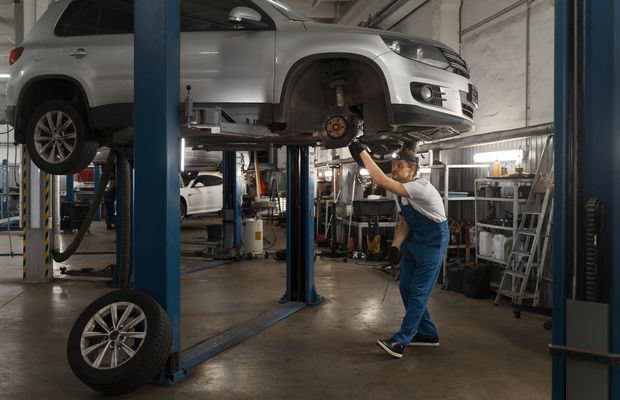 Cum să îți pregătești mașina pentru sezonul cald: sfaturi utile pentru orice șofer