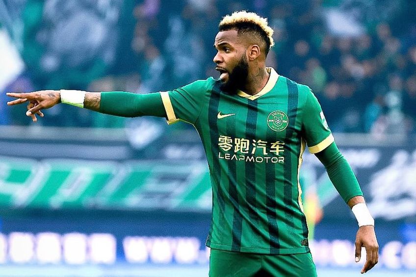 Aaron Boupendza a murit în China, la 29 de ani