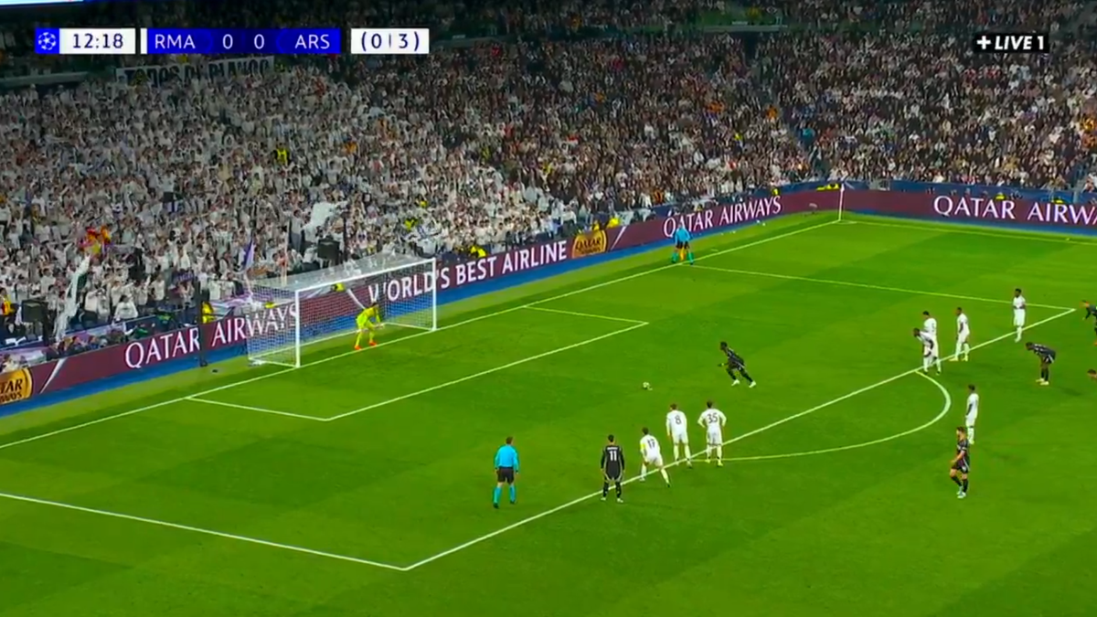 Moment important în Real Madrid - Arsenal » Și-a bătut joc de un penalty cu o „scăriță” stranie