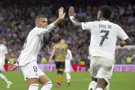Cei de la Real Madrid se pregătesc de returul cu Arsenal, care va pleca de la scorul de 3-0 în favoarea „tunarilor”. „Galacticii” au postat pe clip pe rețelele de socializare, iar acesta a devenit viral.