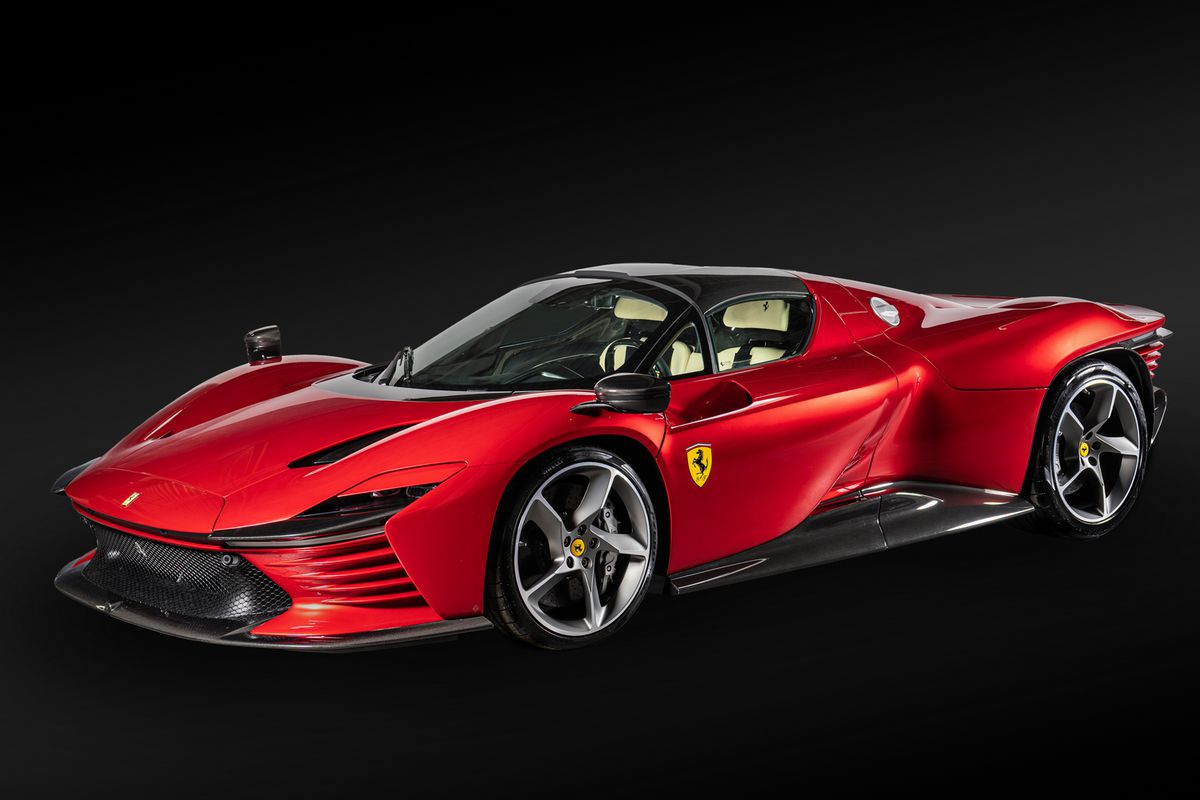 Ferrari Daytona SP3 - Ion Țiriac