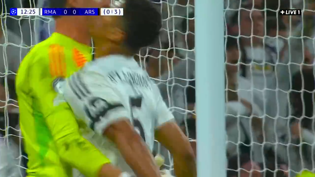 Bukayo Saka și-a bătut joc de un penalty în Real Madrid - Arsenal