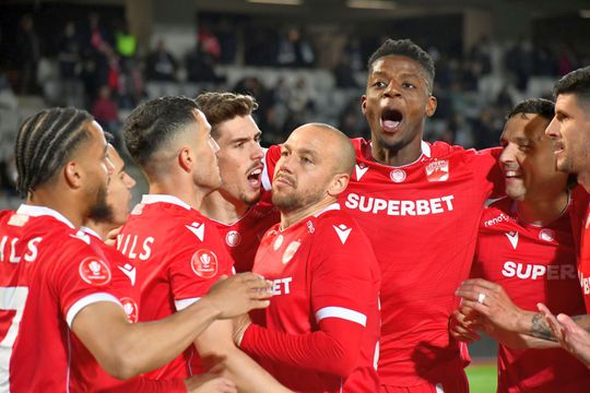 Dinamo forțează ieșirea din insolvență, foto: Facebook @Radio Dinamo 1948