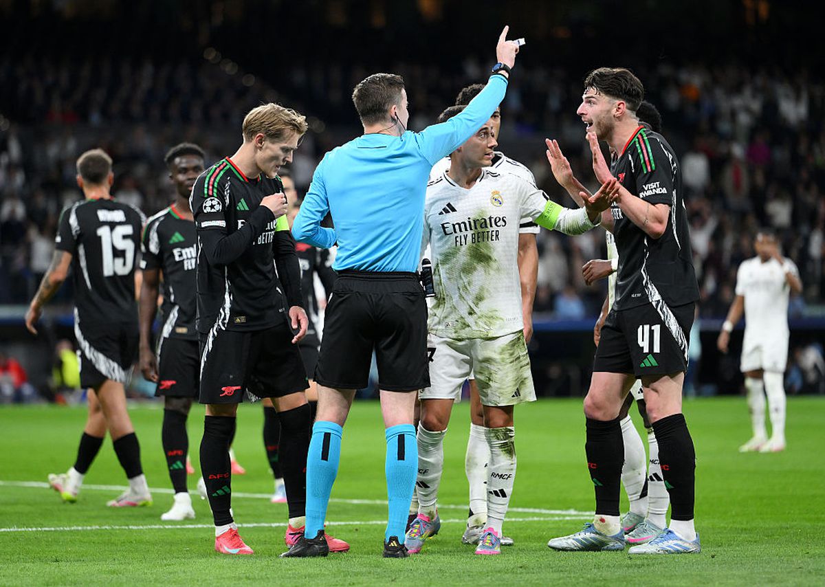 Decizie controversată în Real Madrid - Arsenal: a fost sau nu penalty la duelul Mbappe - Rice?