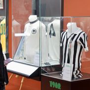 Zi specială la Muzeul Fotbalului: acces gratuit la colecția lui Mircea Lucescu // FOTO Andrei Furnigă