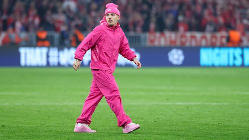 Lennart Karl a apărut în roz la meciul cu Real Madrid / Foto: Bild