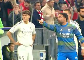 Nu s-a văzut la TV! Carvajal s-a răstit la el și l-a arătat cu degetul, direct pe teren: „E din vina ta de c***t!””