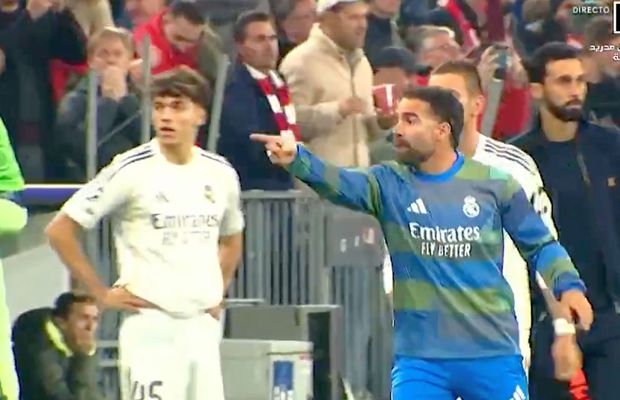 Nu s-a văzut la TV! Carvajal s-a răstit la el și l-a arătat cu degetul, direct pe teren: „E din vina ta de c***t!””