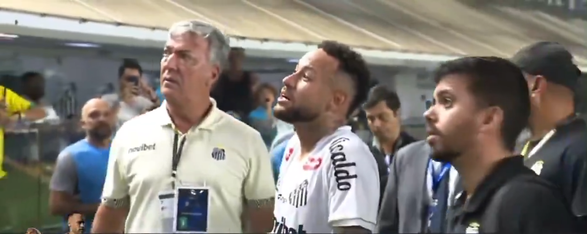 Neymar și-a ieșit din minți și a jignit un fan: „Ești un gras nenorocit!”