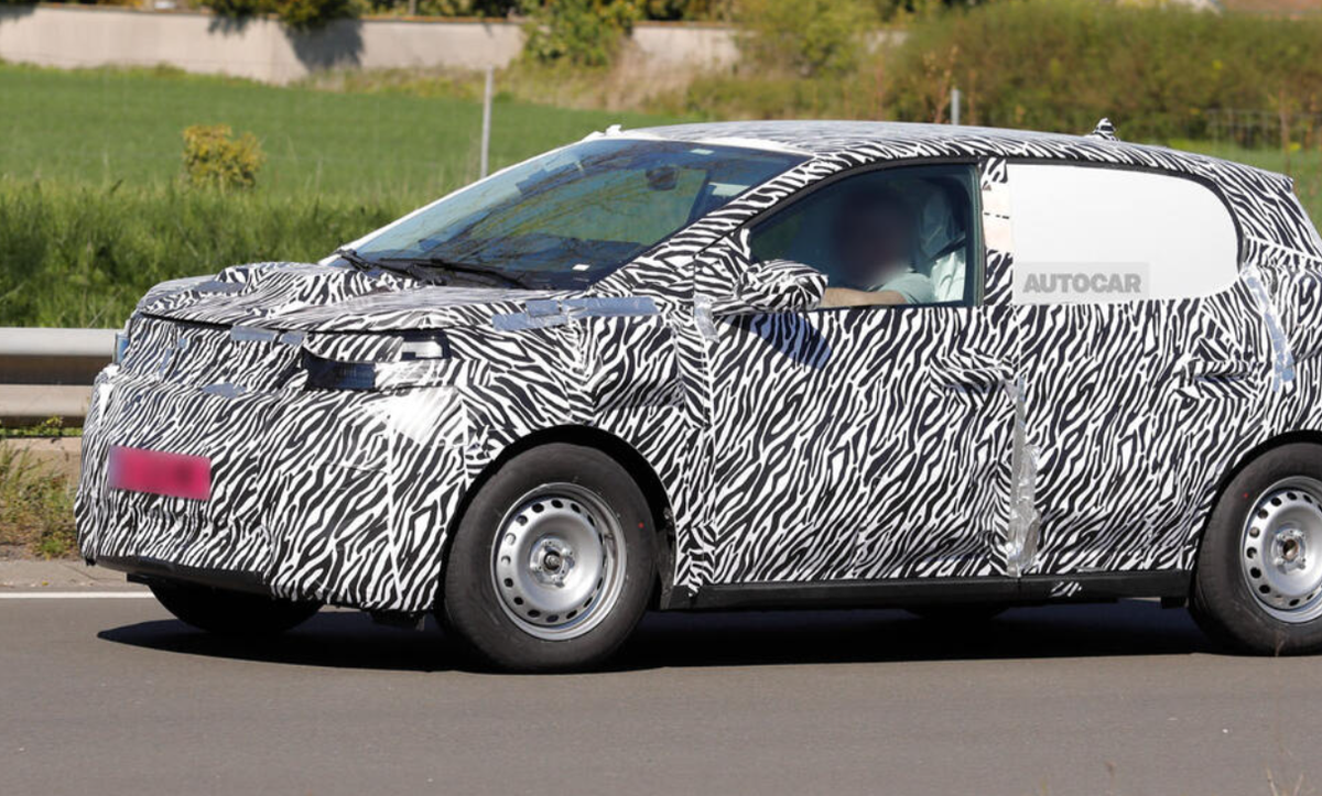 Dacia Evader, prima oară pe străzi