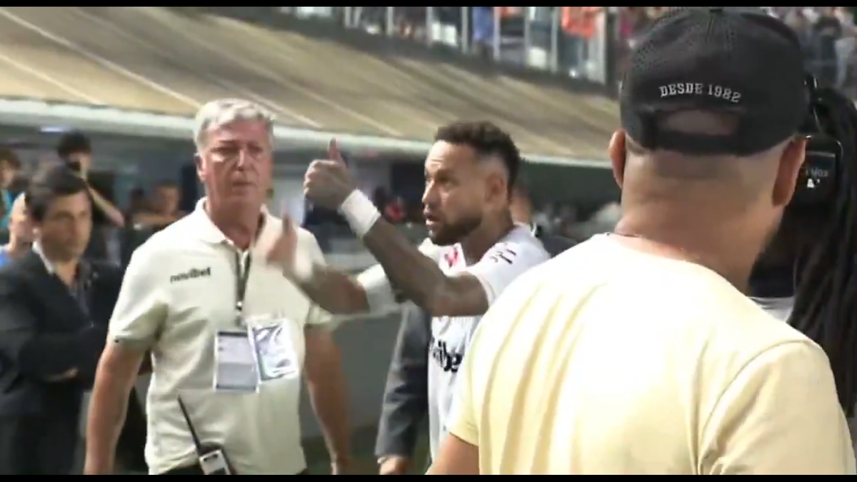 Scandal monstru după meci! Neymar și-a ieșit din minți și a jignit un fan: „Ești un gras nenorocit!”