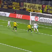 Andrei Rațiu, ocazie monumentală în AEK Atena - Rayo Vallecano // captură DigiSport