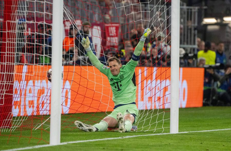 Manuel Neuer a greșit la primele două goluri ale lui Real Madrid / Foto: Imago Manuel Neuer spune că a gafat doar la un gol: „Am făcut o greșeală porcească” » Reacția lui Bayern: „Uneori, ești prostul meciului”