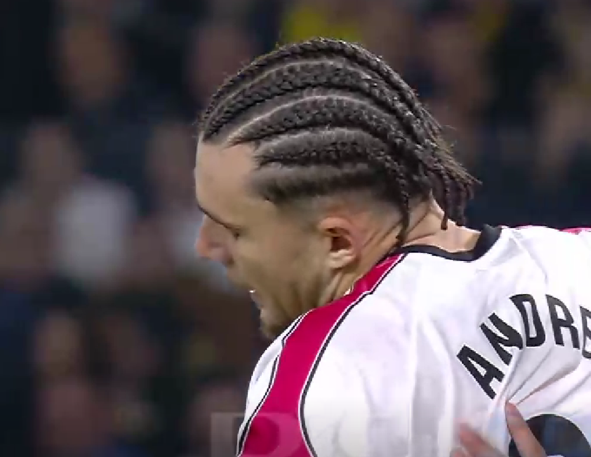 Andrei Rațiu, ocazie monumentală în AEK Atena - Rayo Vallecano