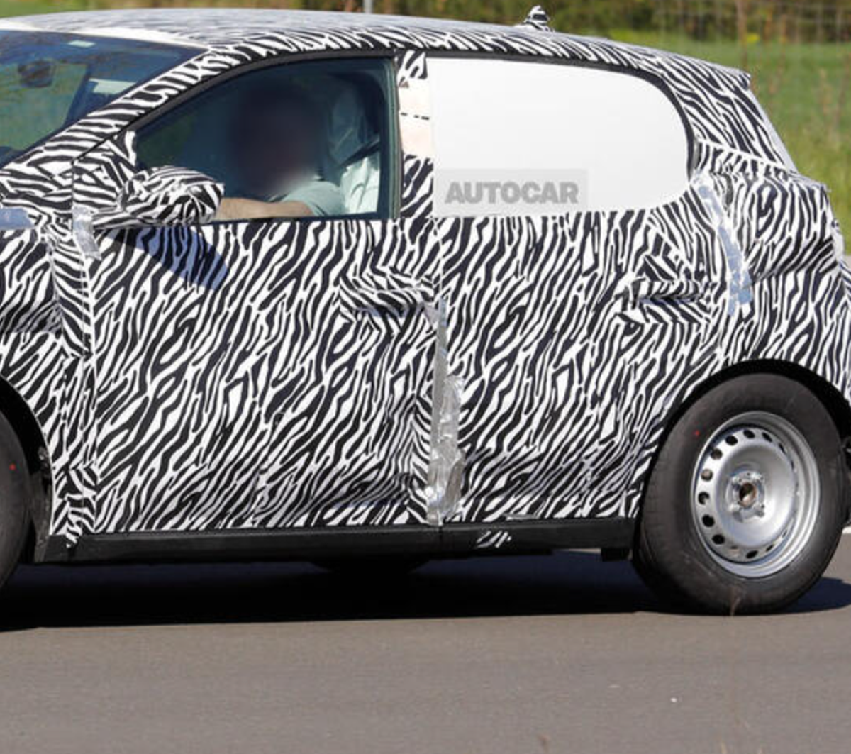 Dacia Evader, prima oară pe străzi