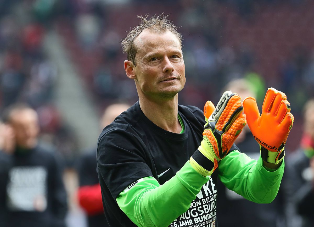 ȘOC: fostul campion din Serie A și Premier League a murit la 48 de ani, după ce a fost lovit de tren