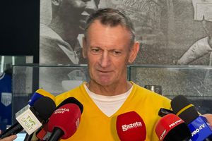 Gică Craioveanu, crede în șansele Craiovei în lupta la titlu: „Dinamo ne va face campioni!”