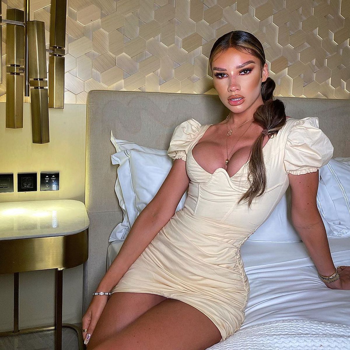 Ruby Mae, iubita Dele Alli