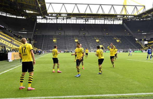 BUNDESLIGA. Cum s-au bucurat jucătorii celor de la Borussia Dortmund după goluri » Radamel Falcao este contrariat: „Există vreun motiv pentru asta?”